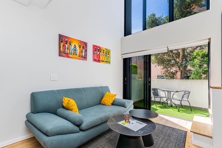 1 Bedroom Property for Sale in Sea Point Western Cape